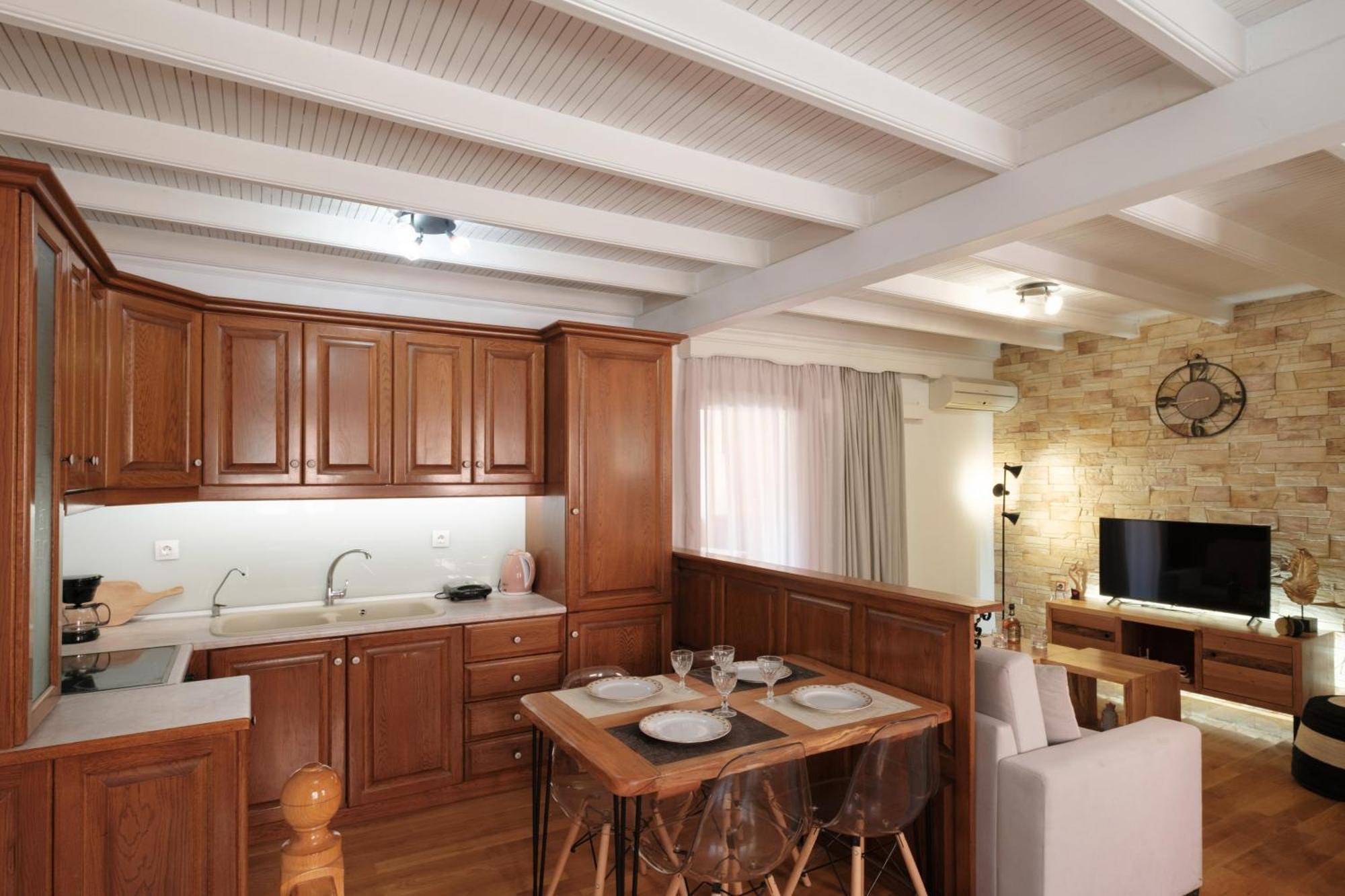 Elieta Corfu Town Family House 2 Holiday home