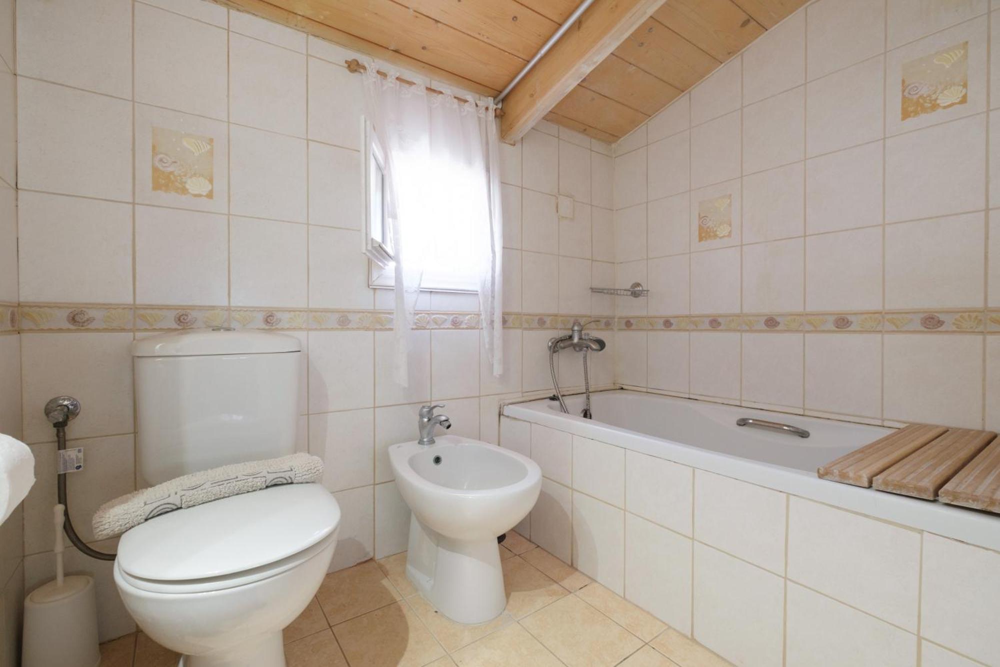 Elieta Corfu Town Family House 2 Holiday home